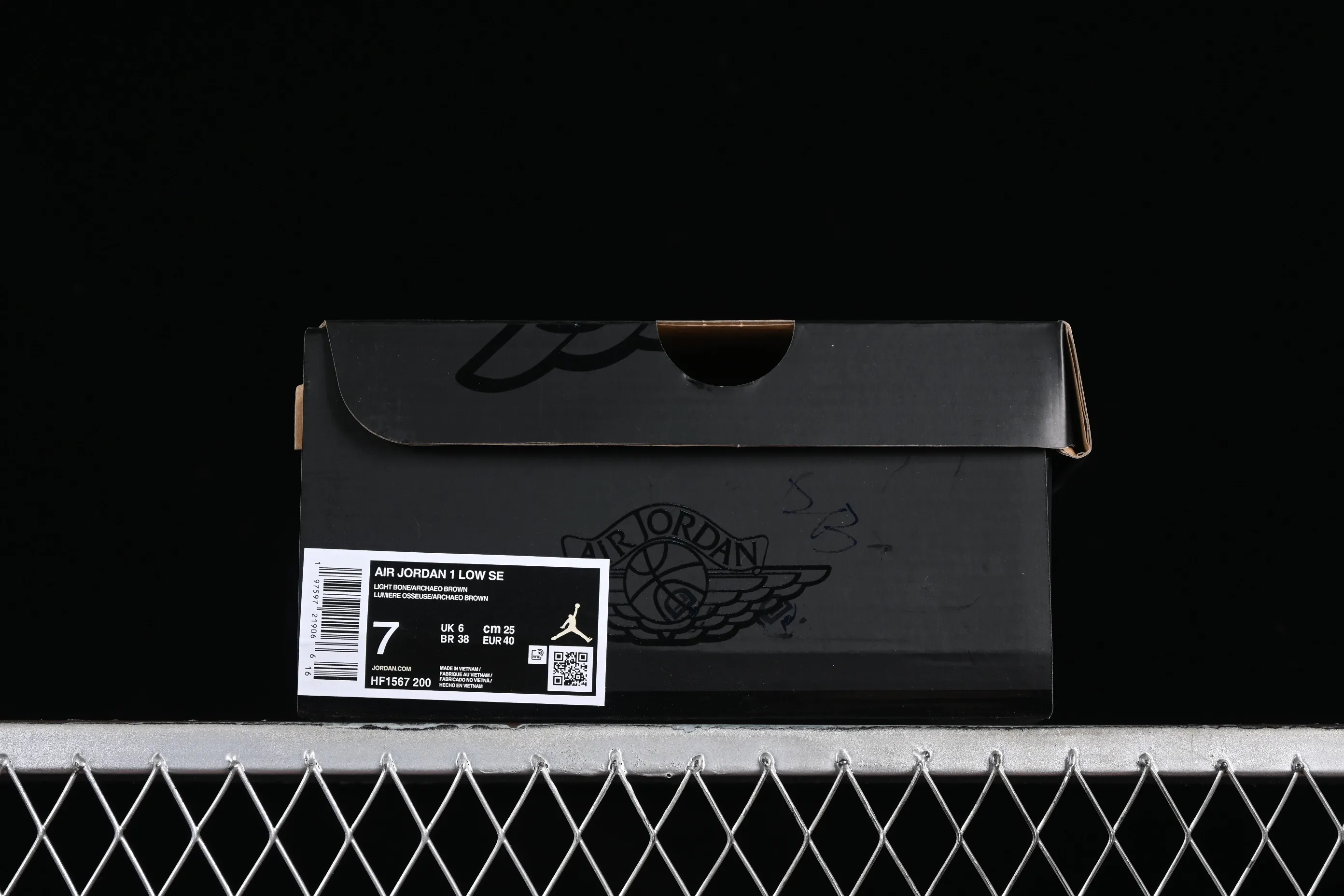 All categories Air Jordan Jordan series basketball shoes Air Jordan 1 Low Z version Air Jordan 1 Low AJ1 Joe 1 taupe low-top cultural and leisure sports sneakers HF1567-200